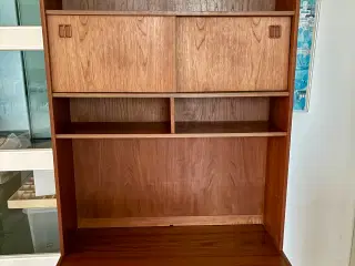 Smuk teakreol i klassisk dansk design