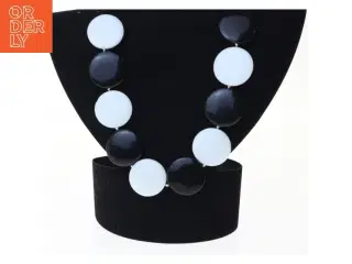 Sort og hvid statement halskæde (str. 45 cm)