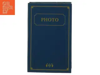 Skjult skrin i fotoalbum (str. 18 x 11,5 x 5 cm)