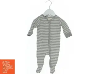 Stribet sparkedragt til baby fra H&M (str. 62)