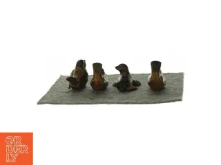 Retro brunmeleret keramik. Dyrefigurer 4 styk af fugle (str. Cirka 7 x 3)