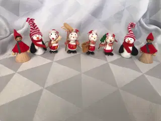 8 små jule træ figurer 
