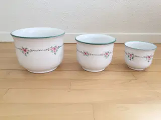 Bangholm Keramik, 3 urtepotteskjulere