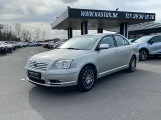 Toyota Avensis 1,8 Linea Terra 129HK 5d