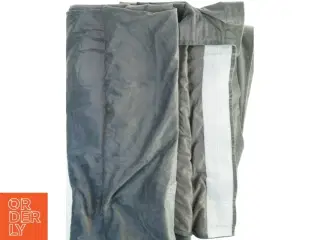 Gardiner grå velour fra Jysk (str. 235. x. 275. cm. I alt 3 styk)
