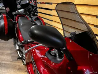 Suzuki GSX 750 F