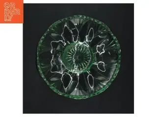Grøn glas asiet (str. Ø 16 cm)