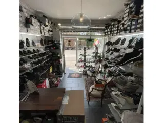 Attraktivt butikslejemål til afståelse!