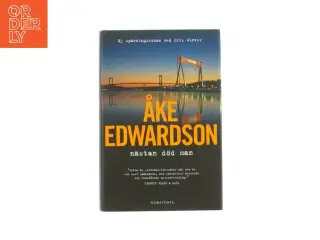 N&#228;stan dd man af Åke Edwardson (Bog)