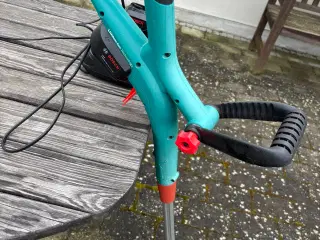 Kantklipper Bosch 