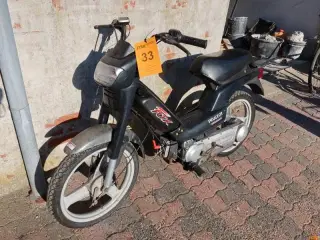 KNALLERT, Peugeo