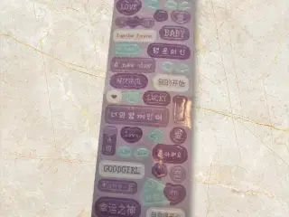 Spred Glæde med Farverige og Inspirerende Klisterm