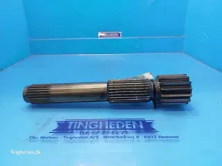 Valmet 8050 Drivaksel 31725930