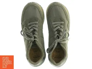 Sneakers af ruskind fra Woden (str. 38)