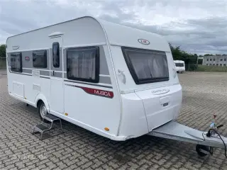 2013 - LMC Musica 490 E   LMC Musica 490 E Enkelte senge