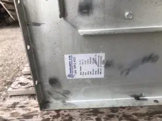 - - - Parlock beluftningsblæser 4 KW  5HK