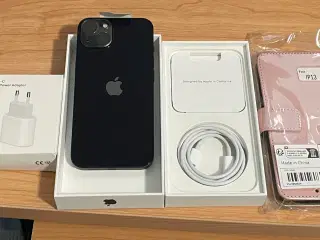 iPhone 13, 128 GB, sort