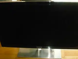 VELHOLDT "SAMSUNG" 40" LED T.V. INCL. SURRAUND