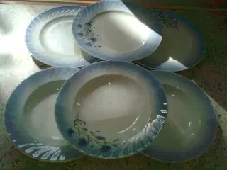 porcelæn 3 flade tallerken og 3dybe tallerken 