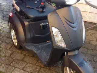 Ny pris på El-scooter kun let brugt