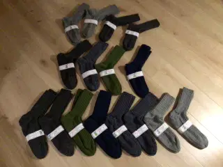 Hjemme strikkede strømper