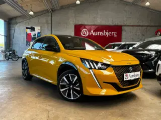 Peugeot e-208 50 GT Sky