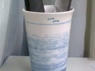 Havfugle på keramik bæger vase cylinder lyseblå