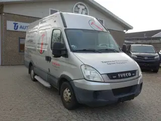 Iveco Daily 3,0 35S18 Van