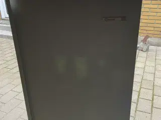 Gram køleskab