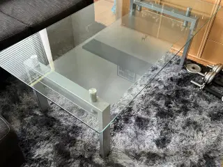 Sofabord i glas