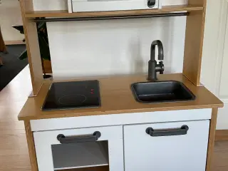 Ikea legekøkken