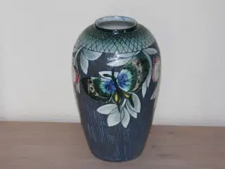 Vase fra Tilgmans keramik Sweden Marian Zawadski
