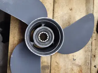 Propeller brugt 25 timer