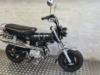 Honda Dax- Skyteam 50cc