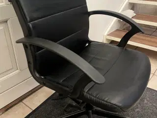 Kontorstol sort