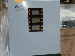 Power Inverter GREEN ENERGY MPPTS30D