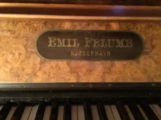 Godt gammelt klaver (Emil Felumb København )