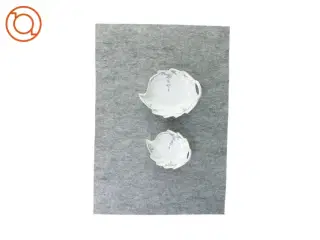 2 små fade fra Bavaria (str. 15 x 11 x 2 cm 18 x 15 x 3 cm)