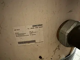 Varmt vands beholder 200l