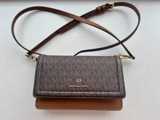 Michael Kors Jet Set Charm Phone Crossbody