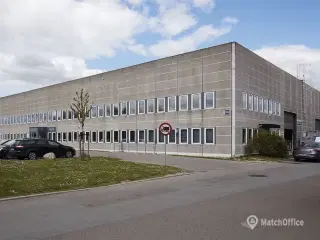 2 kontorlejemål på 303 m² og 534 m² udlejes