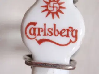 Sodavand fl. Carlsberg m. hagekors.