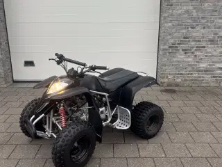 ATV Suzuki 300 CC