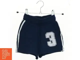 Shorts fra Adidas (str. 98 cm)