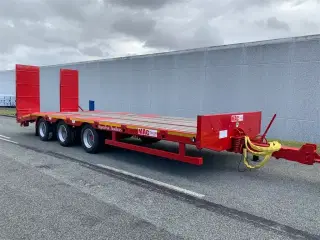 MAC 3 akslet maskintrailer