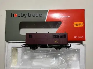 Hobby Trade 51054 DSB EH 6775 Vinrød post vogn 477