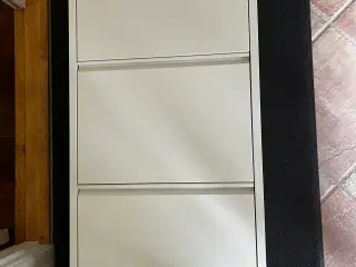 Hvidt Sko skab  
