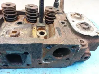 Perkins 6.354T Cylinder Hoved 3711690A