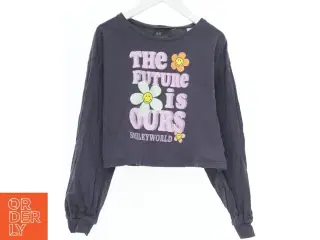 Langærmet bluse med tekst fra H&M (str. 140)