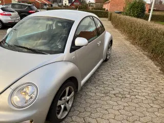 VW New Beetle